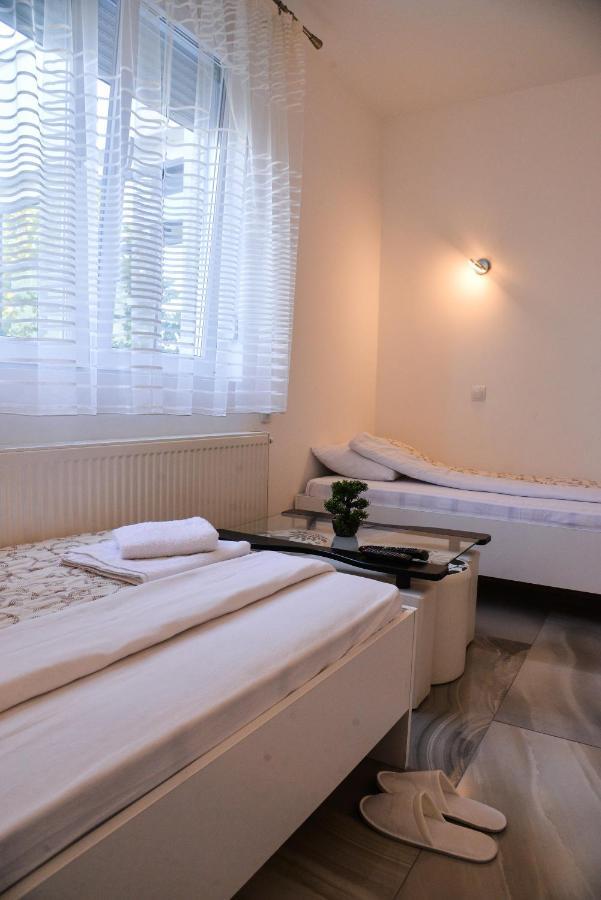 Mesecev Konak Bed & Breakfast Ni Екстериор снимка