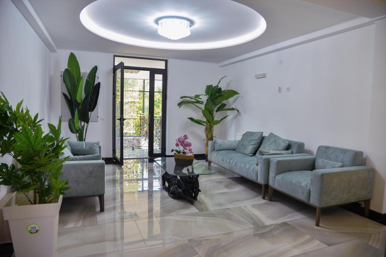 Mesecev Konak Bed & Breakfast Ni Екстериор снимка